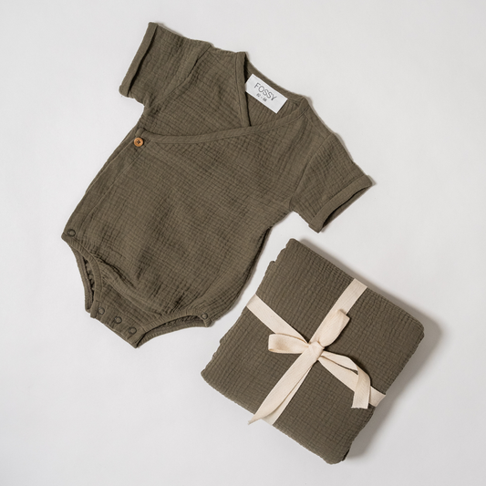 Cadeauset romper & xl hydrofieldoek - olijf groen