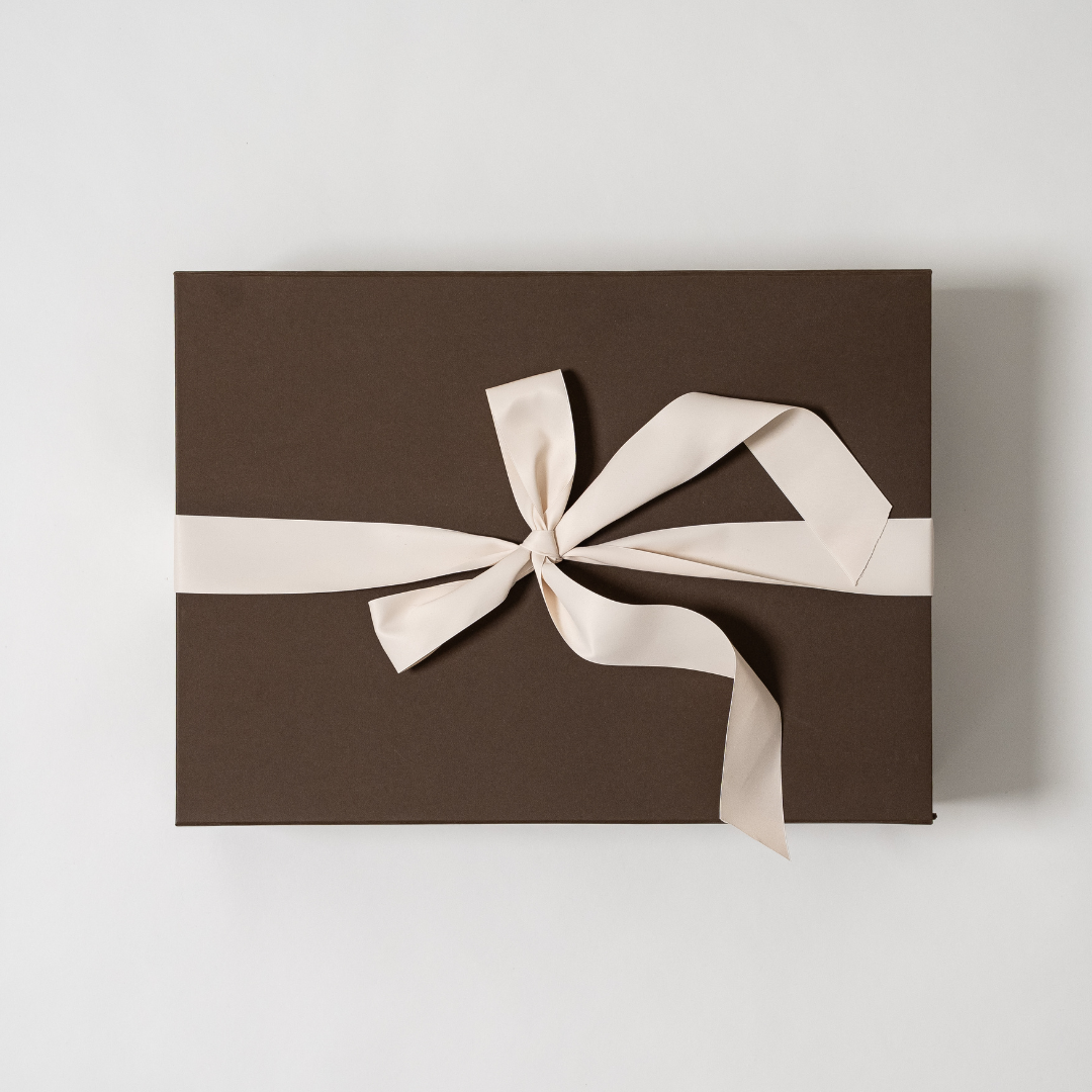 Giftbox geschikt voor: jasjes en onesies