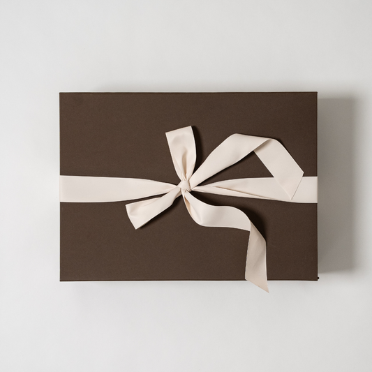 Giftbox geschikt voor: jasjes en onesies