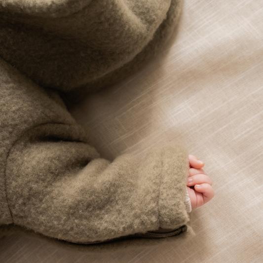 Baby Jasje Novy Wool - Olijf Groen