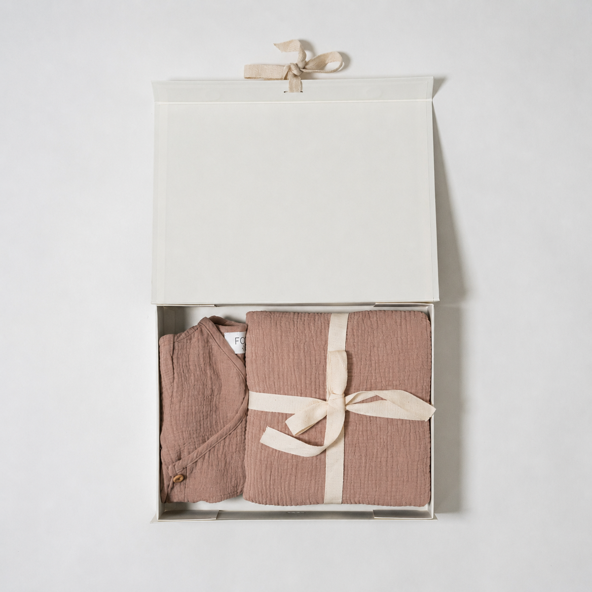 Cadeauset romper & xl hydrofieldoek - oud roze
