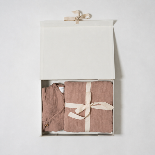 Cadeauset romper & xl hydrofieldoek - oud roze